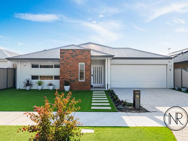 Luxury Smart Home Living with Premium Upgrades, Expansive Space & Modern Family Comfort