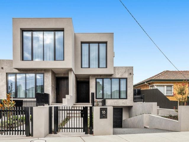 Luxury, Scale and Innovation in One of Strathmore's Finest Settings