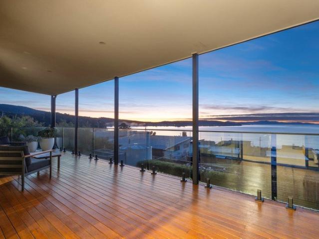 Luxury Seaside Residence