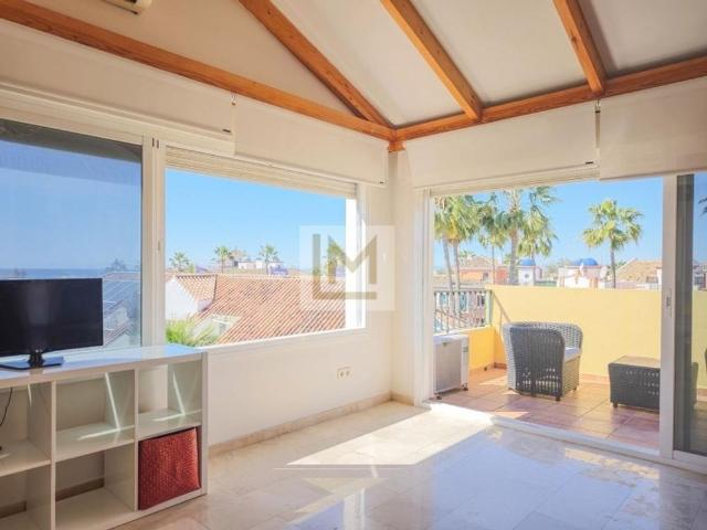 Luxury Semidetached House for rent in Estepona, Spain