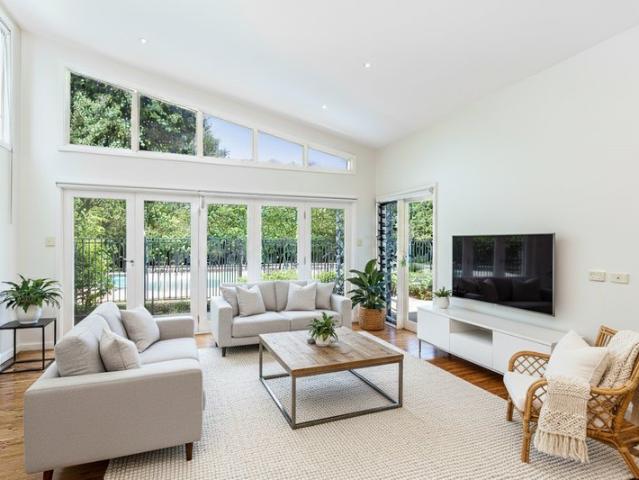 Luxury Single Level Living with Pool Maintenance Included