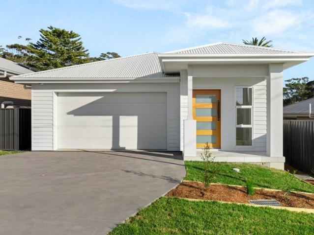 Fabulous single level home A Rare Find Moments from Ulladulla CBD