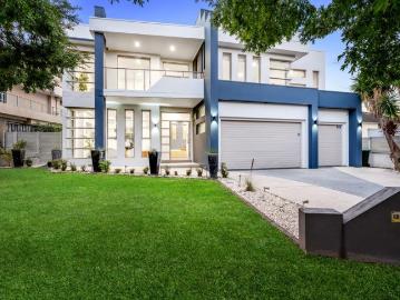 Luxury, Space and Sophistication