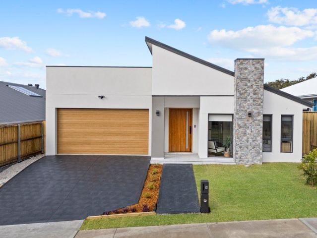 Luxury, Space & Lifestyle in a Growing Lakeside Community