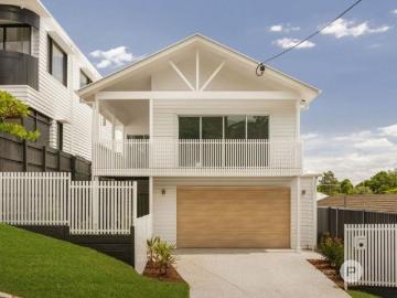 Luxury, Space & Style Brand New Home with Pool