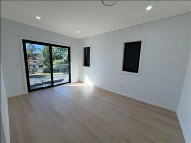 LUXURY, SPACE, STYLE BRAND NEW TOWNHOUSE