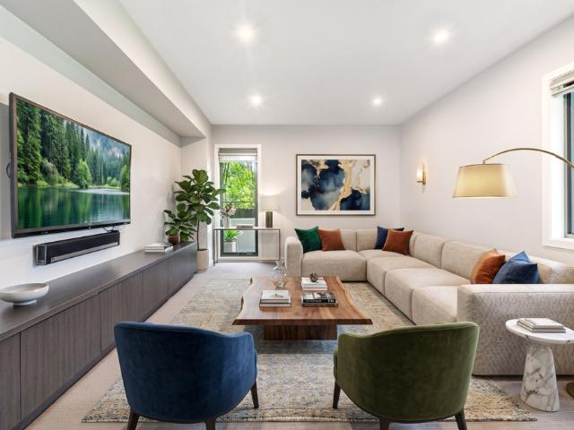 An Exquisite Sanctuary of Light, Luxury and Seamless Entertaining