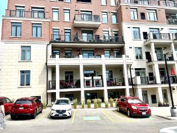 Luxury, Spacious 2 bed, 2 bath corner unit, fully furnished Condo In Cobourg