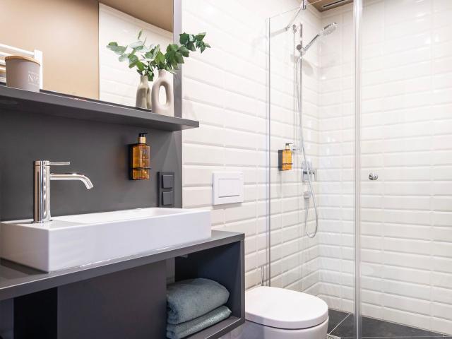 Luxury Studio Apartment in Leverkusen, Leverkusen Amsterdam Apartments for Rent