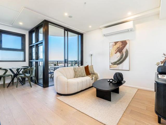 Luxury Studio Apartment in Prime Location