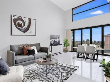 Luxury, Style and Comfort, Modern 5 Bedrooms 5 5 2 Full Brick Family House. LUG. Close to Danebank Anglican School