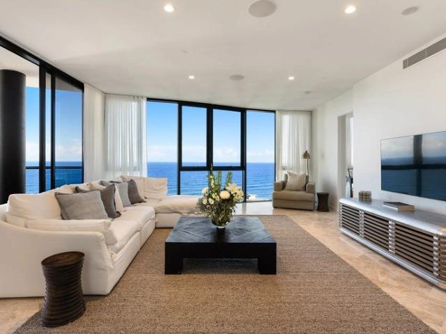 Luxury Sub Penthouse Living with Breathtaking Coastal Views Flexible Lease Term 3+ Months