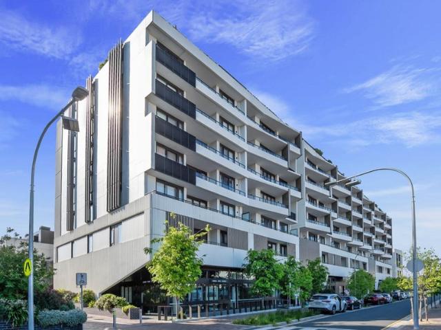 Luxury Park Sydney 2 Bedrooms Apartment