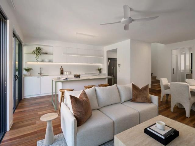 Luxury Parkside Living with Exclusive Access to Pool