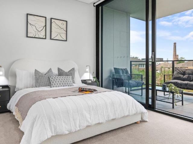 Luxury, Peaceful Living!