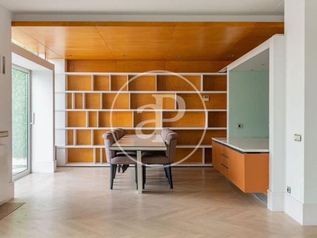 4 bedroom luxury penthouse for rent in Madrid, Spain