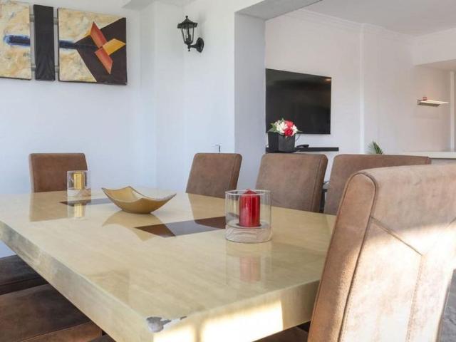 Luxury penthouse for rent in Marbella Del Este, Andalusia