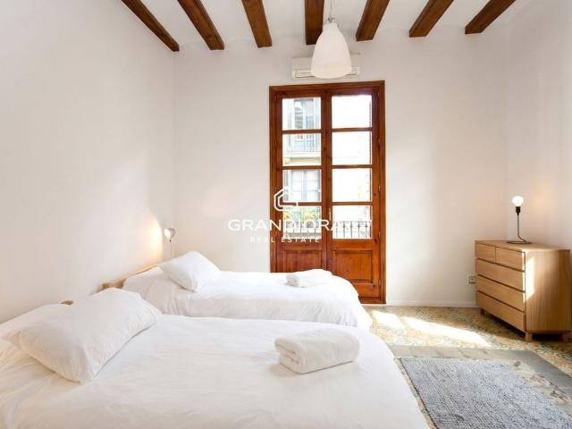 Luxury penthouse for rent in Barcelona, Spain
