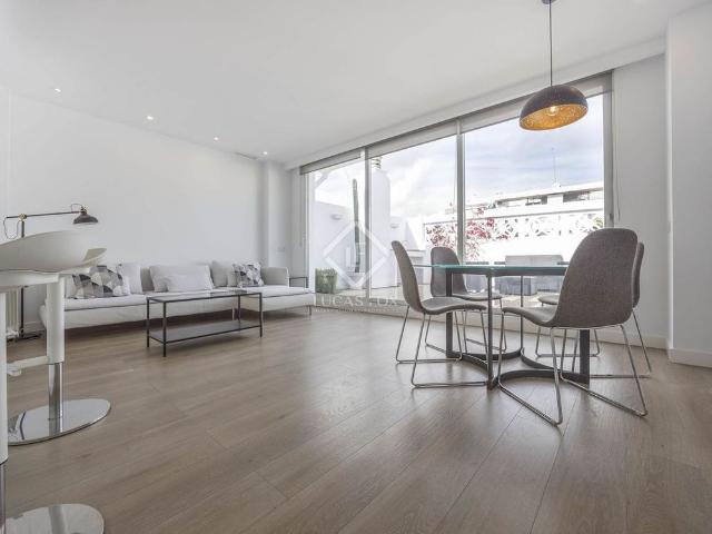 Luxury penthouse for rent in Valencia, Spain