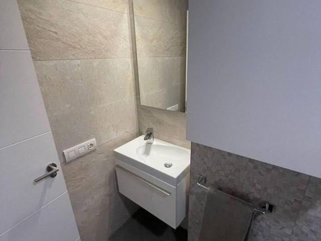 Luxury penthouse for rent in Valencia, Spain