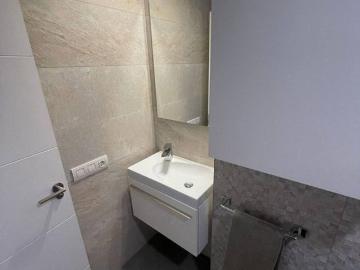 Luxury penthouse for rent in Valencia, Spain