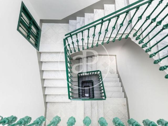 Luxury penthouse for rent in Valencia
