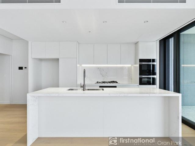 Luxury Penthouse Living in the Heart of Oran Park!