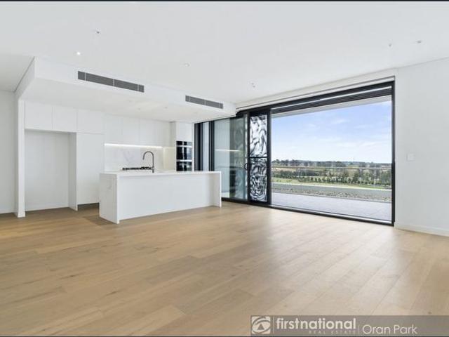 Luxury Penthouse Living in the Heart of Oran Park!