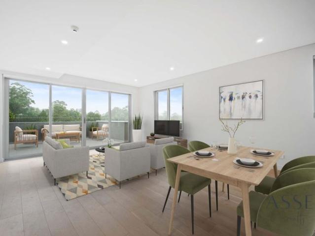 Luxury Penthouse Unit 400m walk to Pymble Train station and Shops!