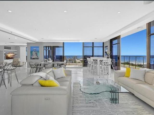 LUXURY PENTHOUSE