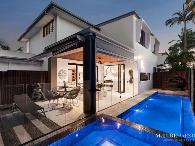 Luxury, Privacy and Position on Noosa River