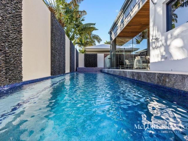 Luxury, Privacy and Position on Noosa River