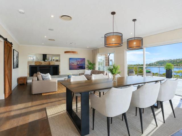 luxury residence with breathtaking lake & ocean views!