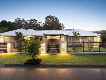 Luxury Resort/Family Home