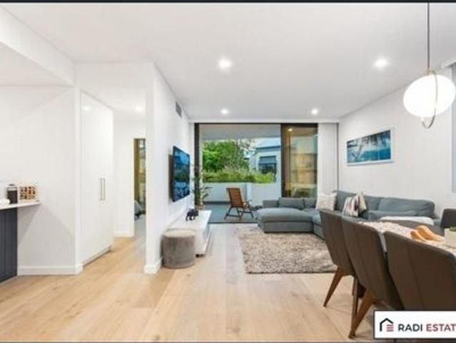 Luxury Riverside Living FURNISHED!