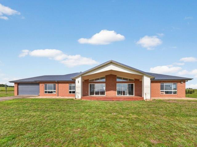 Luxury Rural Living