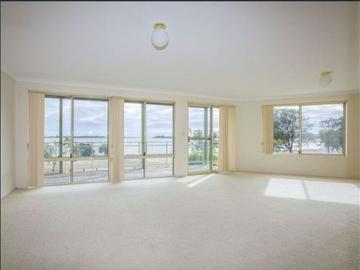 Luxury Waterfront Living in Pelican Point