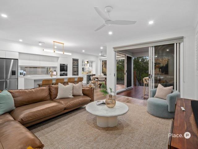 Luxury Waterfront Living Just Minutes from Brisbane CBD