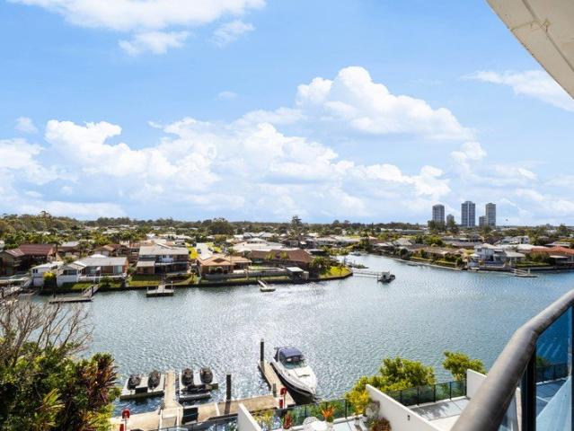 Luxury Waterfront Living | Three Bedrooms, Plus Study & Uninterrupted River Views