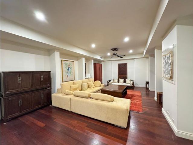 Luxury Waterfront Residence for Lease – Hope Island