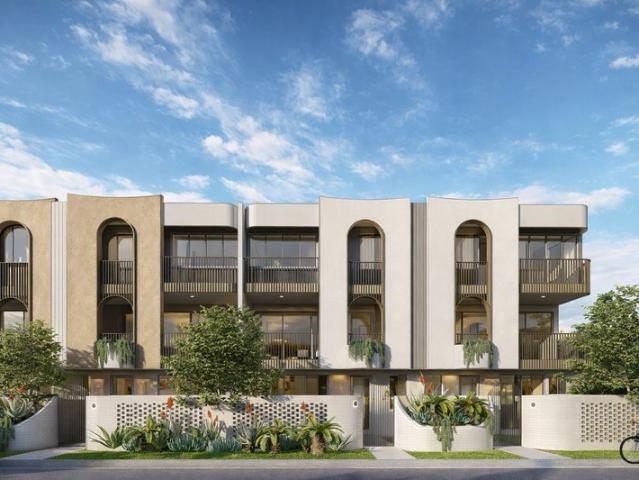 Luxury Townhomes with Lift • Spacious Design • Bayside Convenience