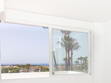 Luxury Townhouse for rent in Estepona, Spain
