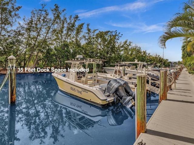 Luxury Townhouse for sale in North Miami Beach, United States