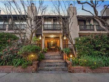 Luxury Townhouse for sale in Los Angeles, California