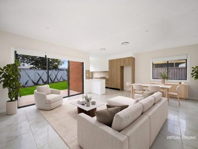 Luxury Townhouse in a Prime Coastal Setting