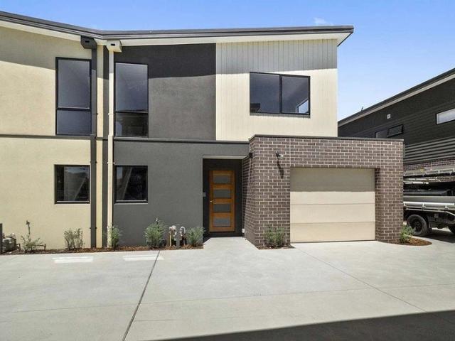 Luxury Townhouse in a Prime Location