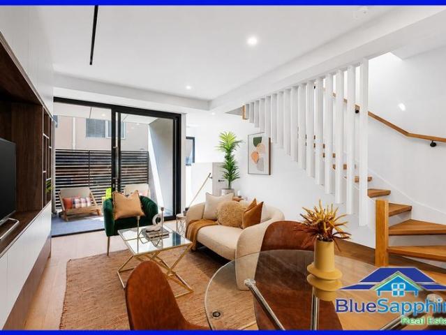 Luxury Townhouse Living in the Heart of McKinnon