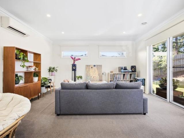 Luxury Townhouse with Beautiful Views