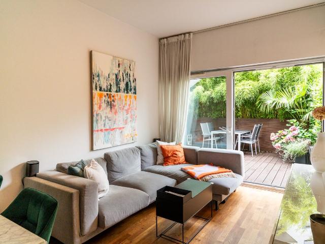 Luxury Townhouse with Terrace & Balcony – Two Floors of Comfort All Inclusive Private Parking, Koln Amsterdam Apartments for Rent