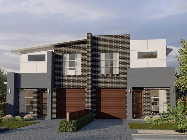 LUXURY TOWNHOUSES selling Fast